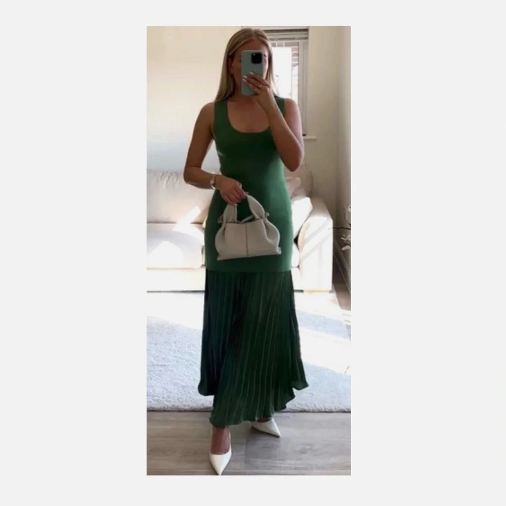 Zara Green Sleeveless Pleated Knit Combination Dress Size L NWT Bloggers’ Fav! - Picture 11 of 16